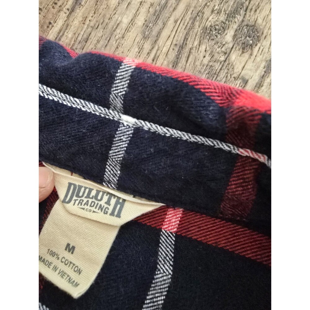 Duluth Trading Co Womens Flannel Shirt Red & Blue Plaid Button Up Size M - Picture 2 of 5